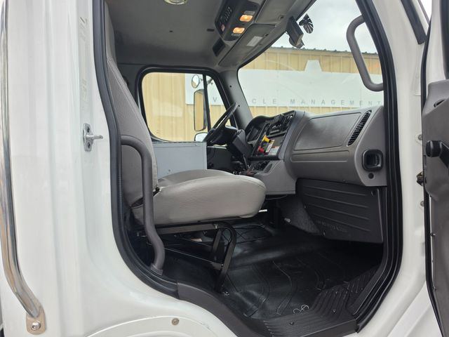 2019 Freightliner M2 ALTEC L42M 47FT MATERIAL HANDLER CUMMINS POWERED ALTEC | Irving, TX | Pinnacle Trucks