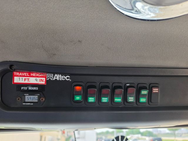 2019 Freightliner M2 ALTEC L42M 47FT MATERIAL HANDLER FREIGHTLINER ALTEC BUCKET TRUCK OVERCENTER | Irving, TX | Pinnacle Trucks Dallas