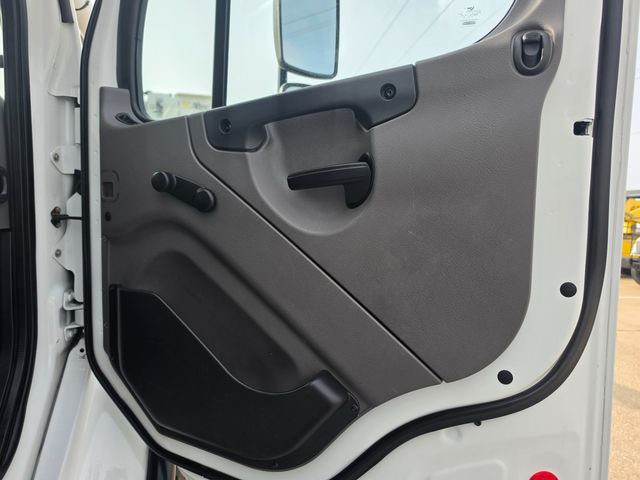2019 Freightliner M2 ALTEC L42M 47FT MATERIAL HANDLER FREIGHTLINER ALTEC BUCKET TRUCK OVERCENTER | Irving, TX | Pinnacle Trucks Dallas 2019 Freightliner M2 ALTEC L42M 47FT MATERIAL HANDLER FREIGHTLINER ALTEC BUCKET TRUCK OVERCENTER | Irving, TX | Pinnacle Trucks Dallas