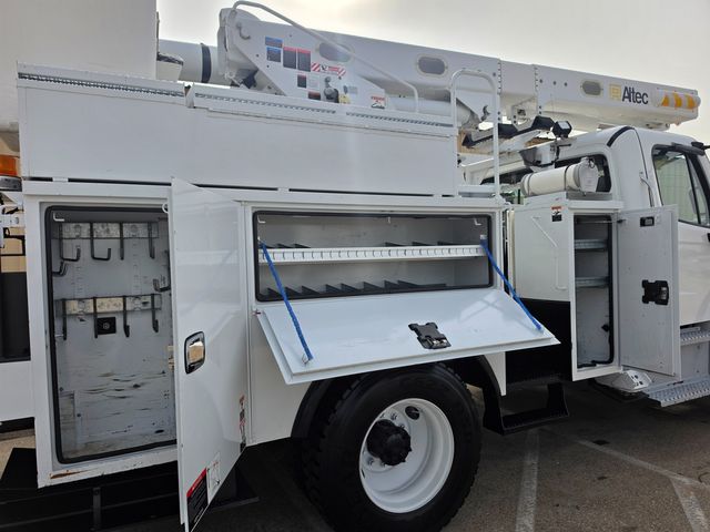 2019 Freightliner M2 ALTEC L42M 47FT MATERIAL HANDLER FREIGHTLINER ALTEC BUCKET TRUCK OVERCENTER | Irving, TX | Pinnacle Trucks Dallas