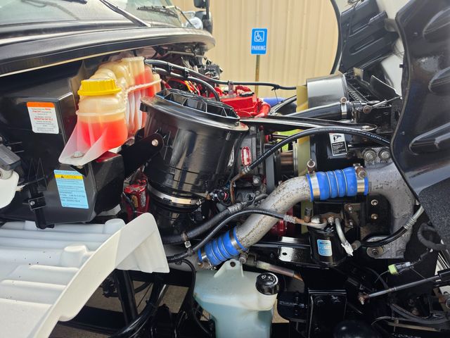 2019 Freightliner M2 ALTEC L42M 47FT MATERIAL HANDLER FREIGHTLINER ALTEC BUCKET TRUCK OVERCENTER | Irving, TX | Pinnacle Trucks Dallas