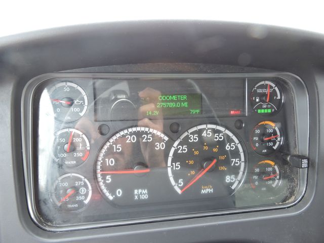 2019 Freightliner M2106 Box Truck 