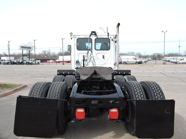 2019 Freightliner PT126 Daycab