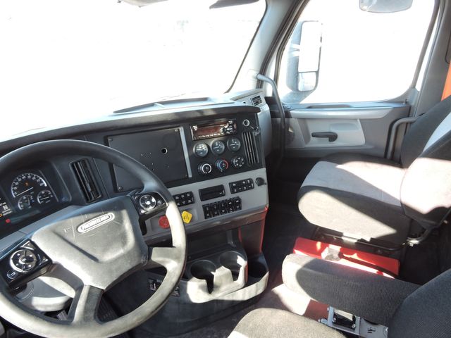 2019 Freightliner PT126064S T Cascadia Tri-Axel Dump Truck