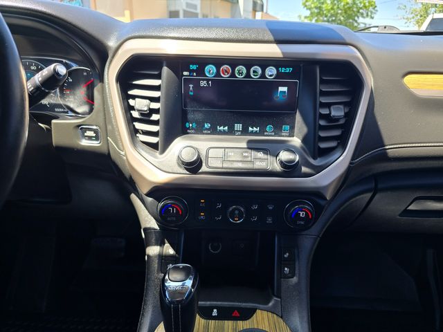 2019 GMC Acadia Denali 2019 GMC Acadia Denali