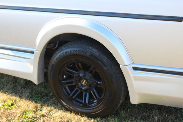 2019 GMC Savana 4x4 Explorer 2500 | Roscoe, IL | Autoland Outlets 2019 GMC Savana 4x4 Explorer 2500 | Roscoe, IL | Autoland Outlets