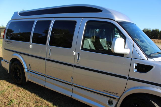 2019 GMC Savana 4x4 Explorer 2500 | Roscoe, IL | Autoland Outlets 2019 GMC Savana 4x4 Explorer 2500 | Roscoe, IL | Autoland Outlets