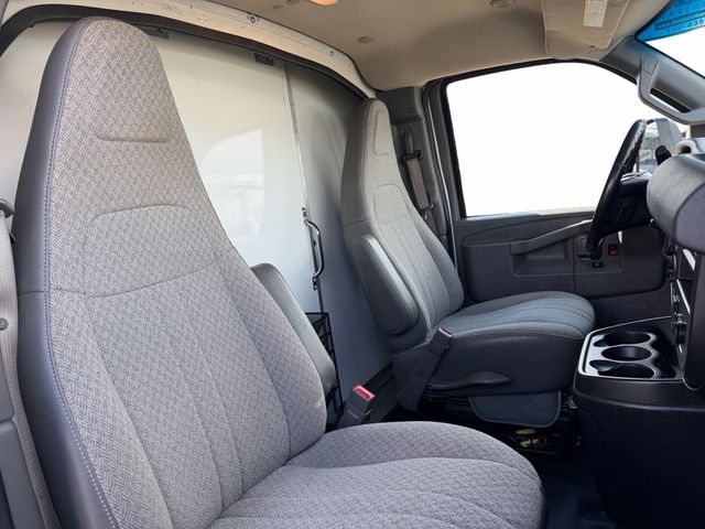 2019 GMC SAVANA 3500 Enclosed Utility Box DRW | Canton, Ohio | Ohio Auto Warehouse LLC 2019 GMC SAVANA 3500 Enclosed Utility Box DRW | Canton, Ohio | Ohio Auto Warehouse LLC