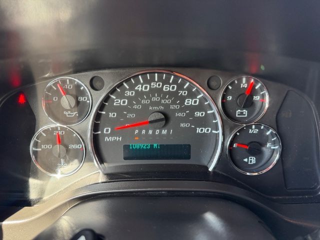 2019 GMC SAVANA 3500 Enclosed Utility Box DRW | Canton, Ohio | Ohio Auto Warehouse LLC