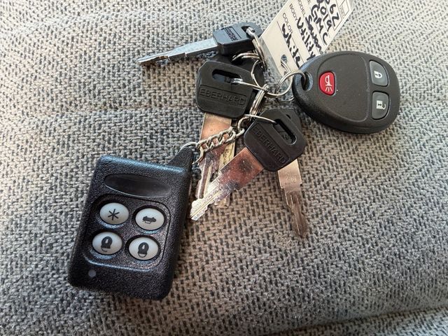 2019 GMC SAVANA 3500 Enclosed Utility Box DRW | Canton, Ohio | Ohio Auto Warehouse LLC