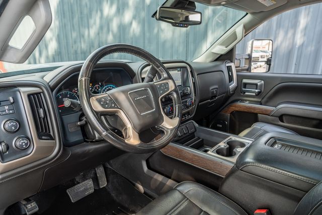 2019 GMC Sierra 2500HD Denali Z71 DURAMAX PLUS / 1-OWNER / 4X4 DIESEL | Austin, TX | Rocky Mountain Truck Stop Austin 2019 GMC Sierra 2500HD Denali Z71 DURAMAX PLUS / 1-OWNER / 4X4 DIESEL | Austin, TX | Rocky Mountain Truck Stop Austin