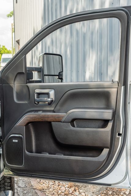 2019 GMC Sierra 2500HD Denali Z71 DURAMAX PLUS / 1-OWNER / 4X4 DIESEL | Austin, TX | Rocky Mountain Truck Stop Austin 2019 GMC Sierra 2500HD Denali Z71 DURAMAX PLUS / 1-OWNER / 4X4 DIESEL | Austin, TX | Rocky Mountain Truck Stop Austin