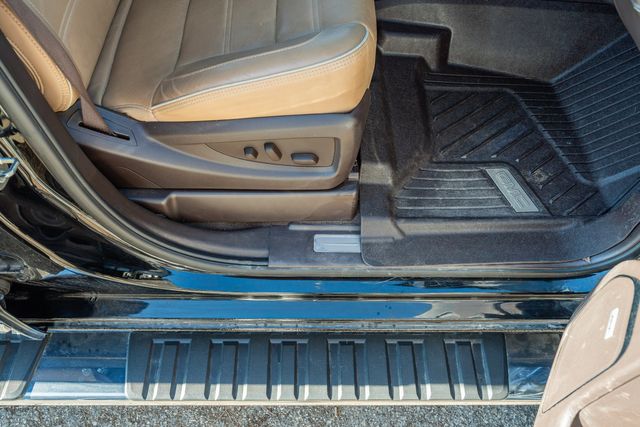 2019 GMC Sierra 2500HD Denali 4X4 / 1-OWNER / DURAMAX PLUS PKG | Austin, TX | Rocky Mountain Truck Stop Austin 2019 GMC Sierra 2500HD Denali 4X4 / 1-OWNER / DURAMAX PLUS PKG | Austin, TX | Rocky Mountain Truck Stop Austin