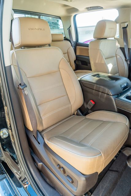 2019 GMC Sierra 2500HD Denali 4X4 / 1-OWNER / DURAMAX PLUS PKG | Austin, TX | Rocky Mountain Truck Stop Austin 2019 GMC Sierra 2500HD Denali 4X4 / 1-OWNER / DURAMAX PLUS PKG | Austin, TX | Rocky Mountain Truck Stop Austin