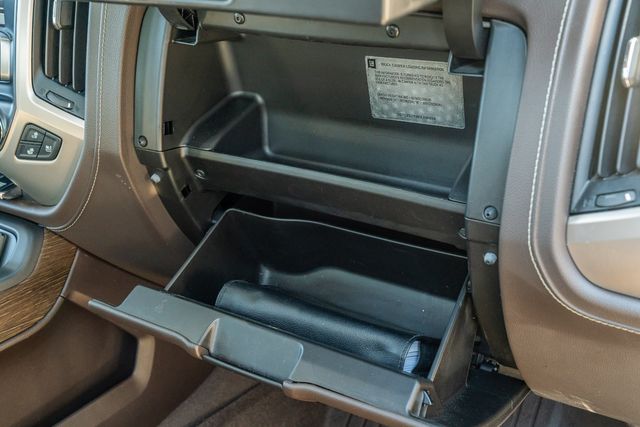 2019 GMC Sierra 2500HD Denali 4X4 / 1-OWNER / DURAMAX PLUS PKG | Austin, TX | Rocky Mountain Truck Stop Austin 2019 GMC Sierra 2500HD Denali 4X4 / 1-OWNER / DURAMAX PLUS PKG | Austin, TX | Rocky Mountain Truck Stop Austin