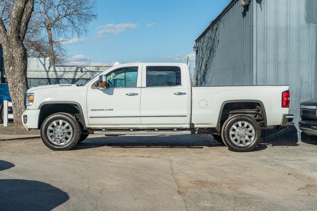 2019 GMC Sierra 2500HD Denali 4X4 / DURAMAX PLUS / LOADED / REG SERVICE | Austin, TX | Rocky Mountain Truck Stop Austin