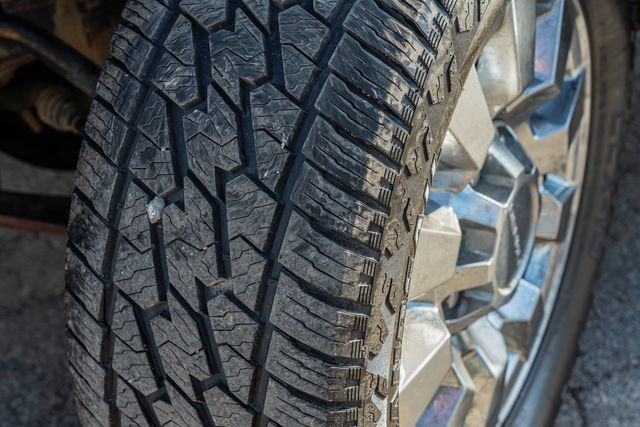 2019 GMC Sierra 2500HD Denali 4X4 / DURAMAX PLUS / LOADED / REG SERVICE | Austin, TX | Rocky Mountain Truck Stop Austin