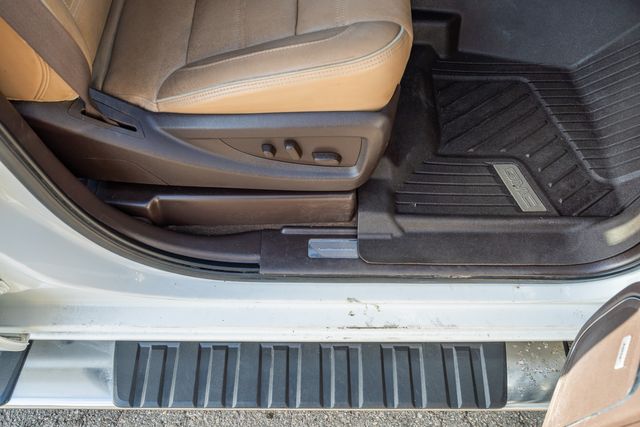 2019 GMC Sierra 2500HD Denali 4X4 / DURAMAX PLUS / LOADED / REG SERVICE | Austin, TX | Rocky Mountain Truck Stop Austin 2019 GMC Sierra 2500HD Denali 4X4 / DURAMAX PLUS / LOADED / REG SERVICE | Austin, TX | Rocky Mountain Truck Stop Austin