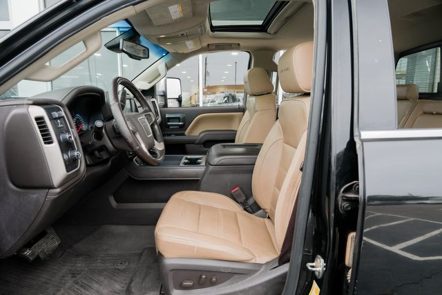 2019 GMC Sierra 2500HD Denali Z71 / DURAMAX PLUS 4X4 / ONLY 1 TEXAS OWNER | Austin, TX | Rocky Mountain Truck Stop Austin