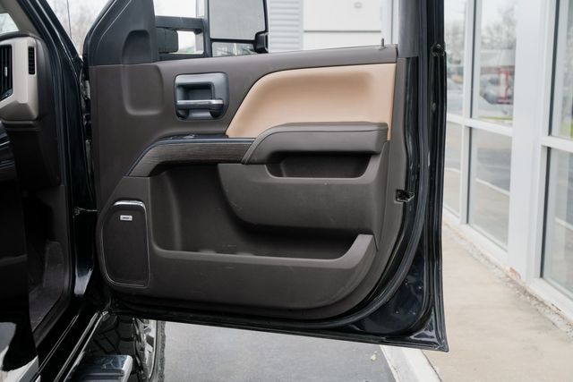 2019 GMC Sierra 2500HD Denali Z71 / DURAMAX PLUS 4X4 / ONLY 1 TEXAS OWNER | Austin, TX | Rocky Mountain Truck Stop Austin 2019 GMC Sierra 2500HD Denali Z71 / DURAMAX PLUS 4X4 / ONLY 1 TEXAS OWNER | Austin, TX | Rocky Mountain Truck Stop Austin