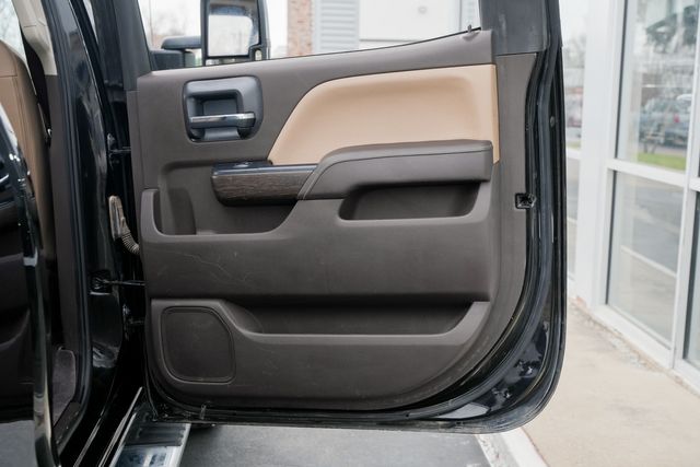 2019 GMC Sierra 2500HD Denali Z71 / DURAMAX PLUS 4X4 / ONLY 1 TEXAS OWNER | Austin, TX | Rocky Mountain Truck Stop Austin