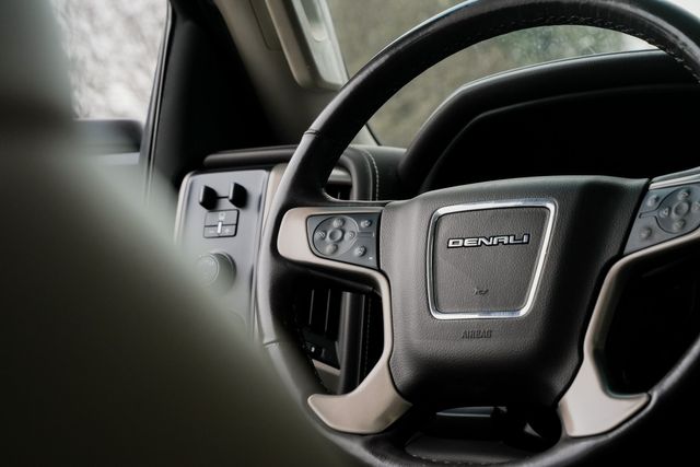 2019 GMC Sierra 2500HD Denali Z71 / DURAMAX PLUS 4X4 / ONLY 1 TEXAS OWNER | Austin, TX | Rocky Mountain Truck Stop Austin 2019 GMC Sierra 2500HD Denali Z71 / DURAMAX PLUS 4X4 / ONLY 1 TEXAS OWNER | Austin, TX | Rocky Mountain Truck Stop Austin