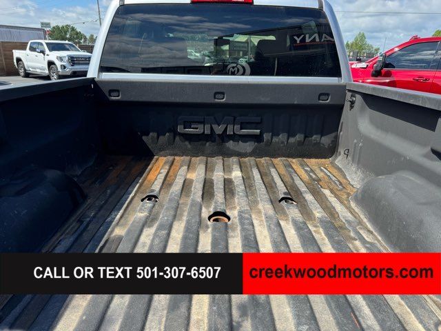 2019 GMC Sierra 2500HD SLT 4x4 Crew Cab Duramax Diesel Allison LEVELED 2019 GMC Sierra 2500HD SLT 4x4 Crew Cab Duramax Diesel Allison LEVELED