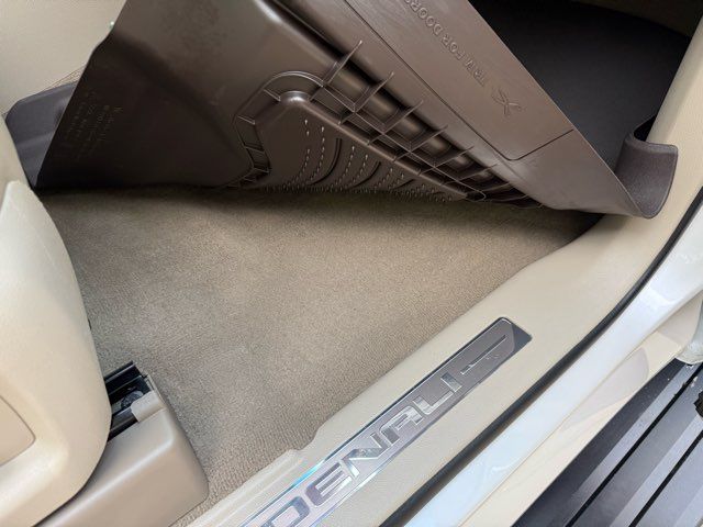 2019 GMC Yukon XL Denali | Gifford, IL | Trav's Automotive