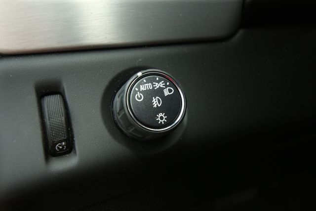 2019 GMC Yukon XL SLT | San Antonio, TX | R&L Certified Auto Group 2019 GMC Yukon XL SLT | San Antonio, TX | R&L Certified Auto Group