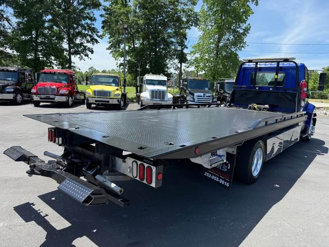 2019 Hino 258