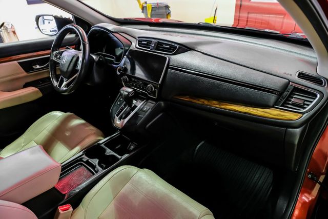 2019 Honda CR-V Touring | Addison, TX | Mr Car Guys 2019 Honda CR-V Touring | Addison, TX | Mr Car Guys