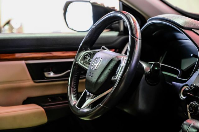 2019 Honda CR-V Touring | Addison, TX | Mr Car Guys 2019 Honda CR-V Touring | Addison, TX | Mr Car Guys