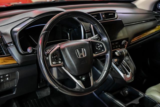 2019 Honda CR-V Touring | Addison, TX | Mr Car Guys 2019 Honda CR-V Touring | Addison, TX | Mr Car Guys