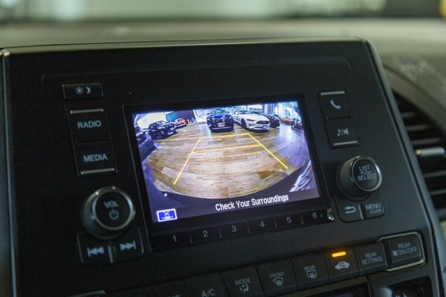 2019 Honda Odyssey 3rd row LX