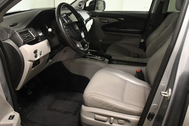 2019 Honda Pilot Touring | Branford, CT | Sound Auto Wholesalers 2019 Honda Pilot Touring | Branford, CT | Sound Auto Wholesalers