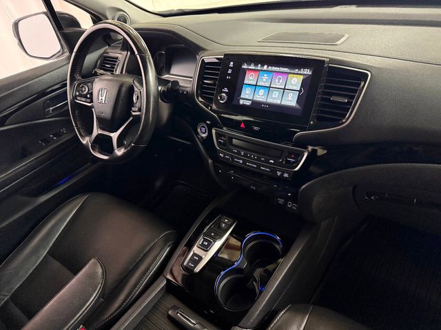 2019 Honda Pilot Touring w/Rear Captain's Chairs | Houston, TX | Houston Auto Credit 2019 Honda Pilot Touring w/Rear Captain's Chairs | Houston, TX | Houston Auto Credit