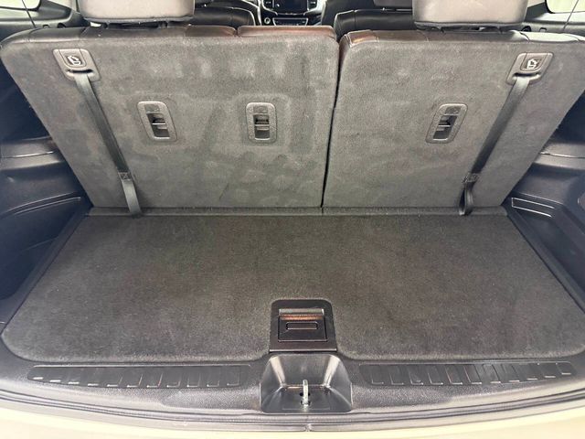 2019 Honda Pilot Touring w/Rear Captain's Chairs | Houston, TX | Houston Auto Credit 2019 Honda Pilot Touring w/Rear Captain's Chairs | Houston, TX | Houston Auto Credit