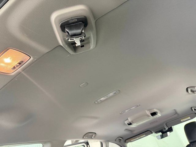 2019 Honda Pilot Touring w/Rear Captain's Chairs | Houston, TX | Houston Auto Credit 2019 Honda Pilot Touring w/Rear Captain's Chairs | Houston, TX | Houston Auto Credit