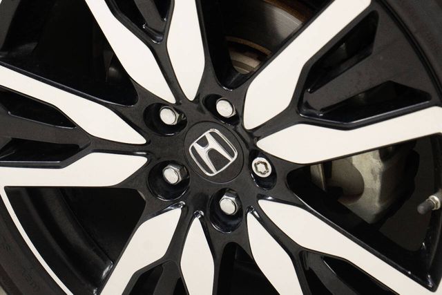 2019 Honda Pilot Touring w/Rear Captain's Chairs | Houston, TX | Houston Auto Credit 2019 Honda Pilot Touring w/Rear Captain's Chairs | Houston, TX | Houston Auto Credit