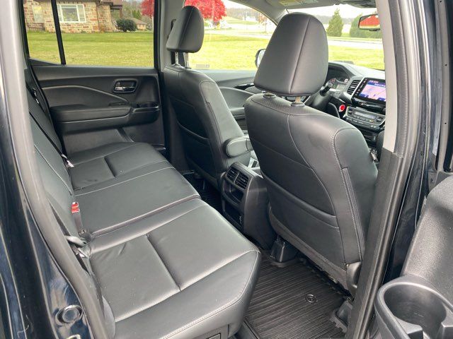 2019 Honda Ridgeline RTL-E | Ephrata, PA | Pine Tree Motors 2019 Honda Ridgeline RTL-E | Ephrata, PA | Pine Tree Motors