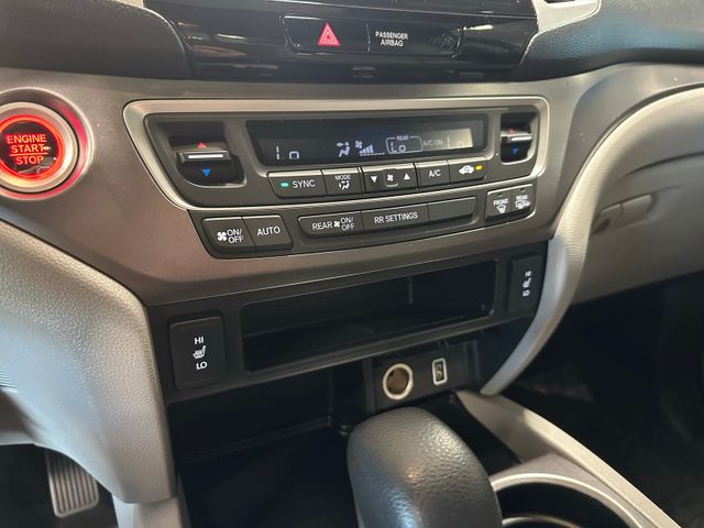 2019 Honda Ridgeline RTL-T | Irving, Texas | Hopper Motorplex