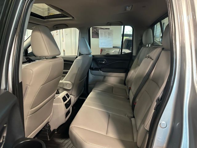 2019 Honda Ridgeline RTL-T | Irving, Texas | Hopper Motorplex