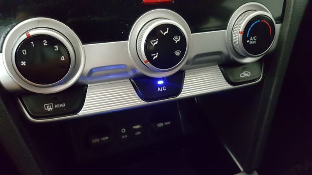 2019 Hyundai ELANTRA SEL | Garland, TX | Legend Motorcars Feed Account