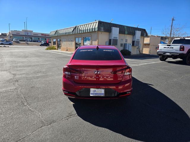 2019 Hyundai ELANTRA Value Edition