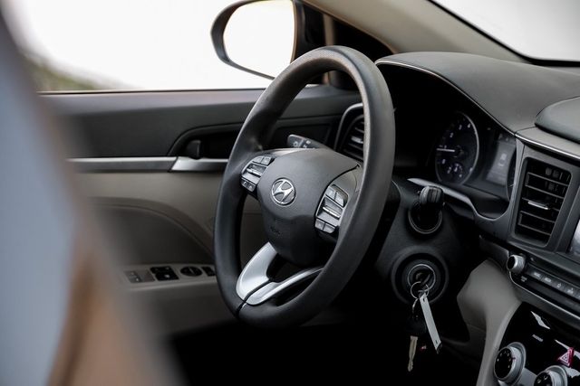 2019 Hyundai ELANTRA SEL Apple Car/Android Lane Departure Blind Spot XM