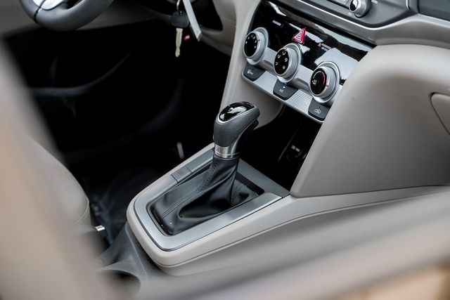 2019 Hyundai ELANTRA SEL Apple Car/Android Lane Departure Blind Spot XM