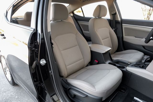 2019 Hyundai ELANTRA SEL Apple Car/Android Lane Departure Blind Spot XM 2019 Hyundai ELANTRA SEL Apple Car/Android Lane Departure Blind Spot XM