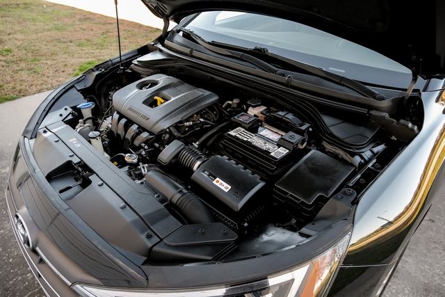 2019 Hyundai ELANTRA SEL Apple Car/Android Lane Departure Blind Spot XM 2019 Hyundai ELANTRA SEL Apple Car/Android Lane Departure Blind Spot XM