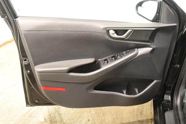 2019 Hyundai IONIQ Hybrid Blue | Branford, CT | Sound Auto Wholesalers 2019 Hyundai IONIQ Hybrid Blue | Branford, CT | Sound Auto Wholesalers