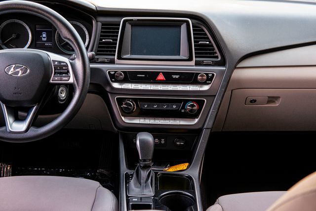2019 Hyundai SONATA SE | Van Nuys, CA | Stellar Auto INC. 2019 Hyundai SONATA SE | Van Nuys, CA | Stellar Auto INC.